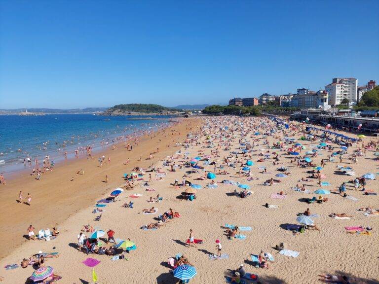 sardinero beach during your stay hicantabria soggiorno a Santander