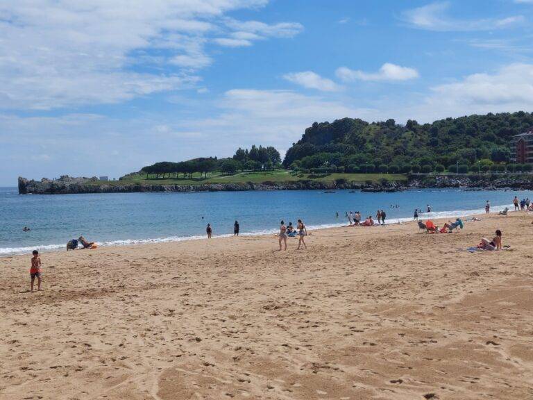 Castro Urdiales coast hicantabria boats cantabria cantabrie kantabria beach