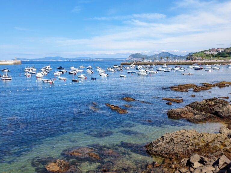 Castro Urdiales coast hicantabria boats cantabria cantabrie kantabria excursiones por cantabria